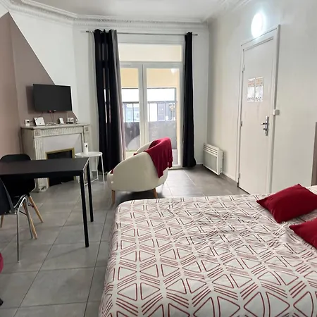 Tk1 - Centre-ville - Proche Disneyland Apartament